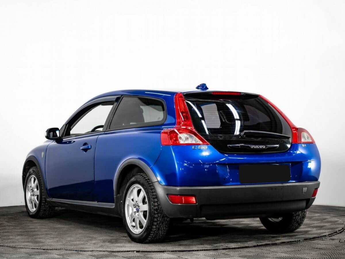 Volvo C30 с пробегом — 2008 год. Фото: #5
