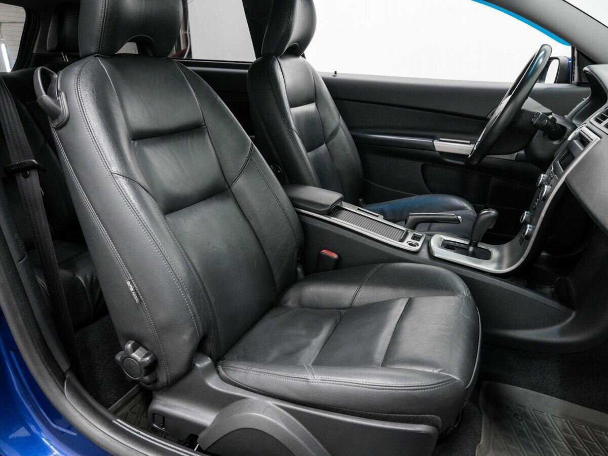 Volvo C30 с пробегом — 2008 год. Фото: #7