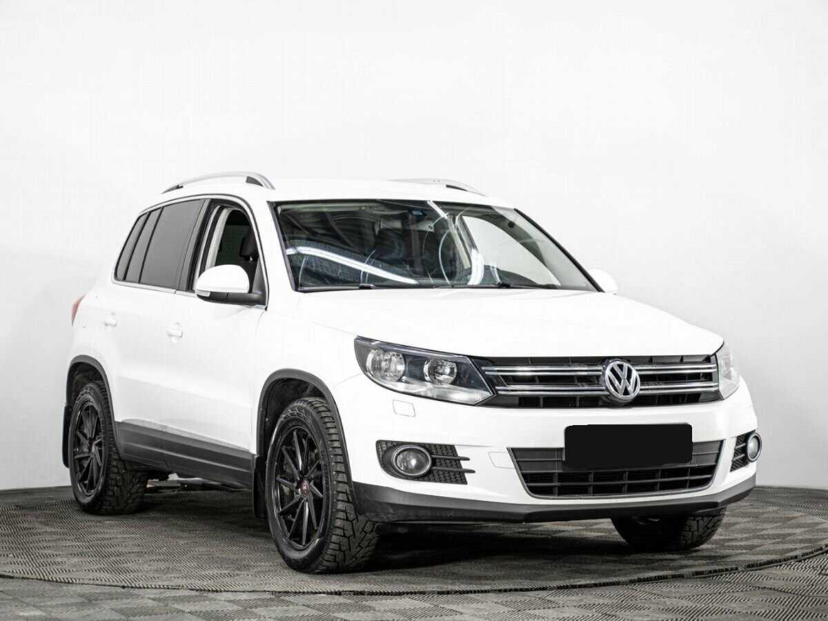 Volkswagen Tiguan с пробегом — 2011 год. Фото: #2