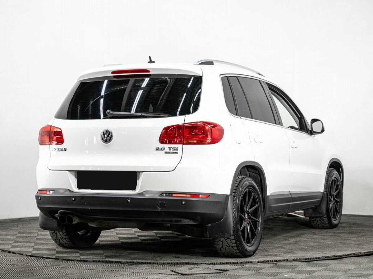 Volkswagen Tiguan с пробегом — 2011 год. Фото: #3