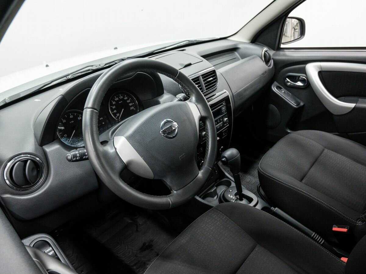 Nissan Terrano с пробегом — 2015 год. Фото: #13