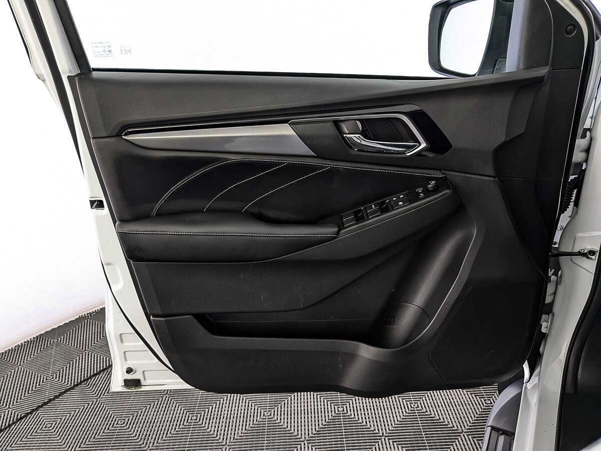 Isuzu MU-X с пробегом — 2021 год. Фото: #18