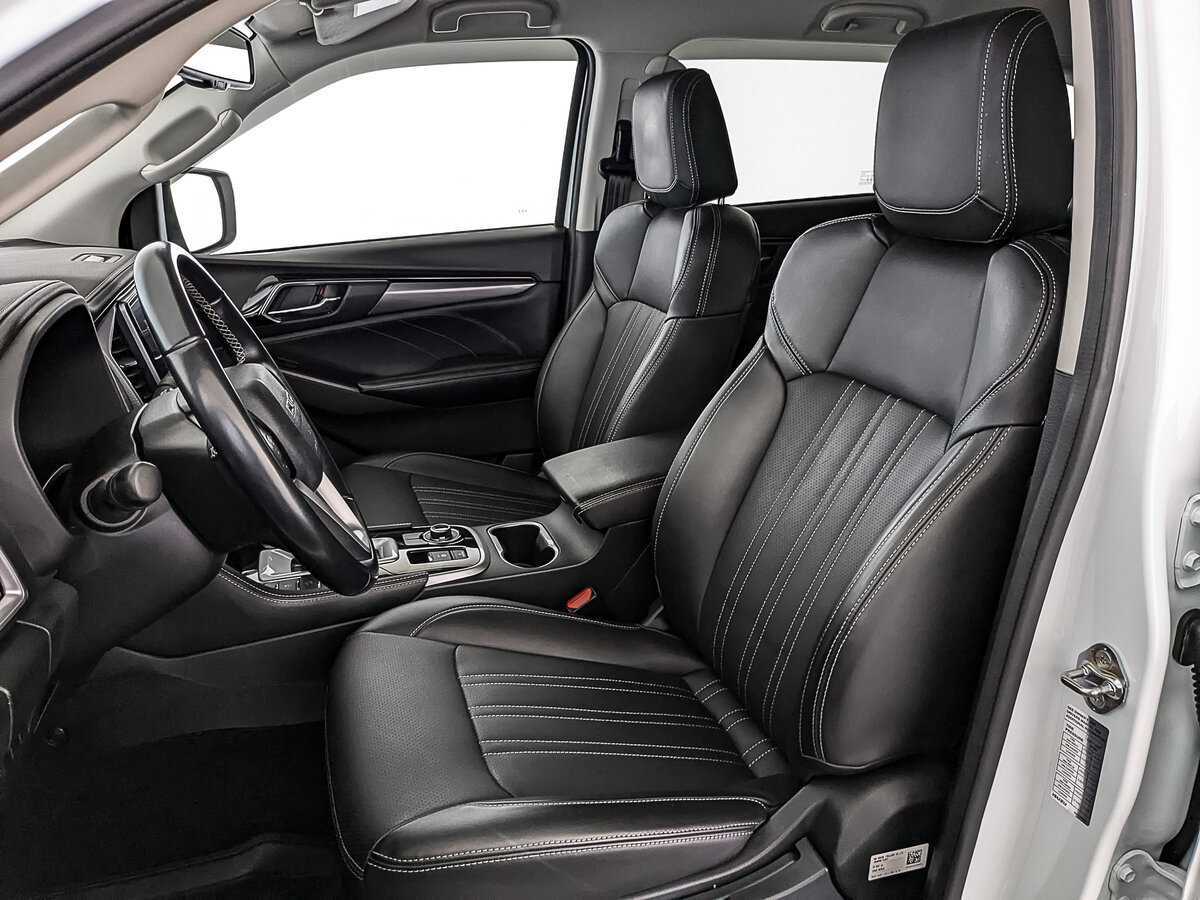 Isuzu MU-X с пробегом — 2021 год. Фото: #19