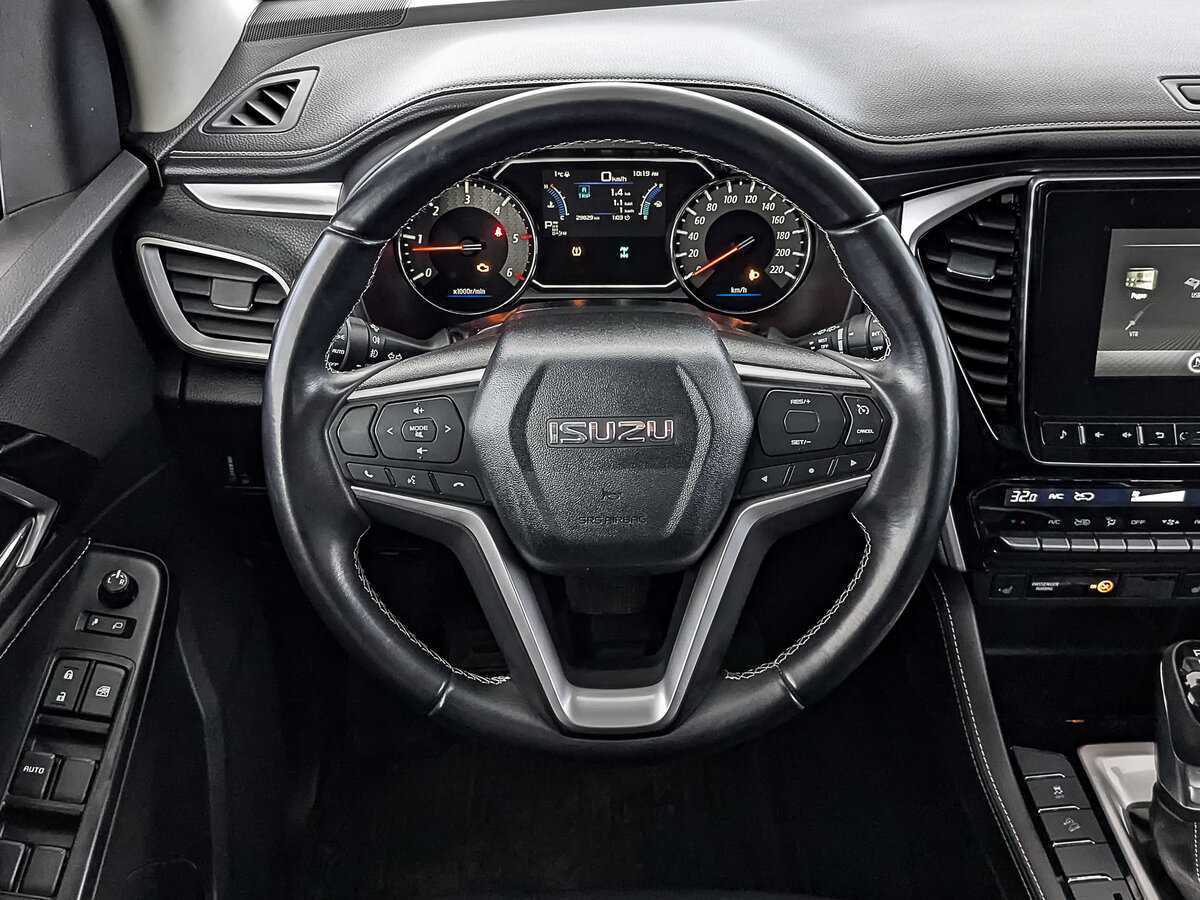 Isuzu MU-X с пробегом — 2021 год. Фото: #21