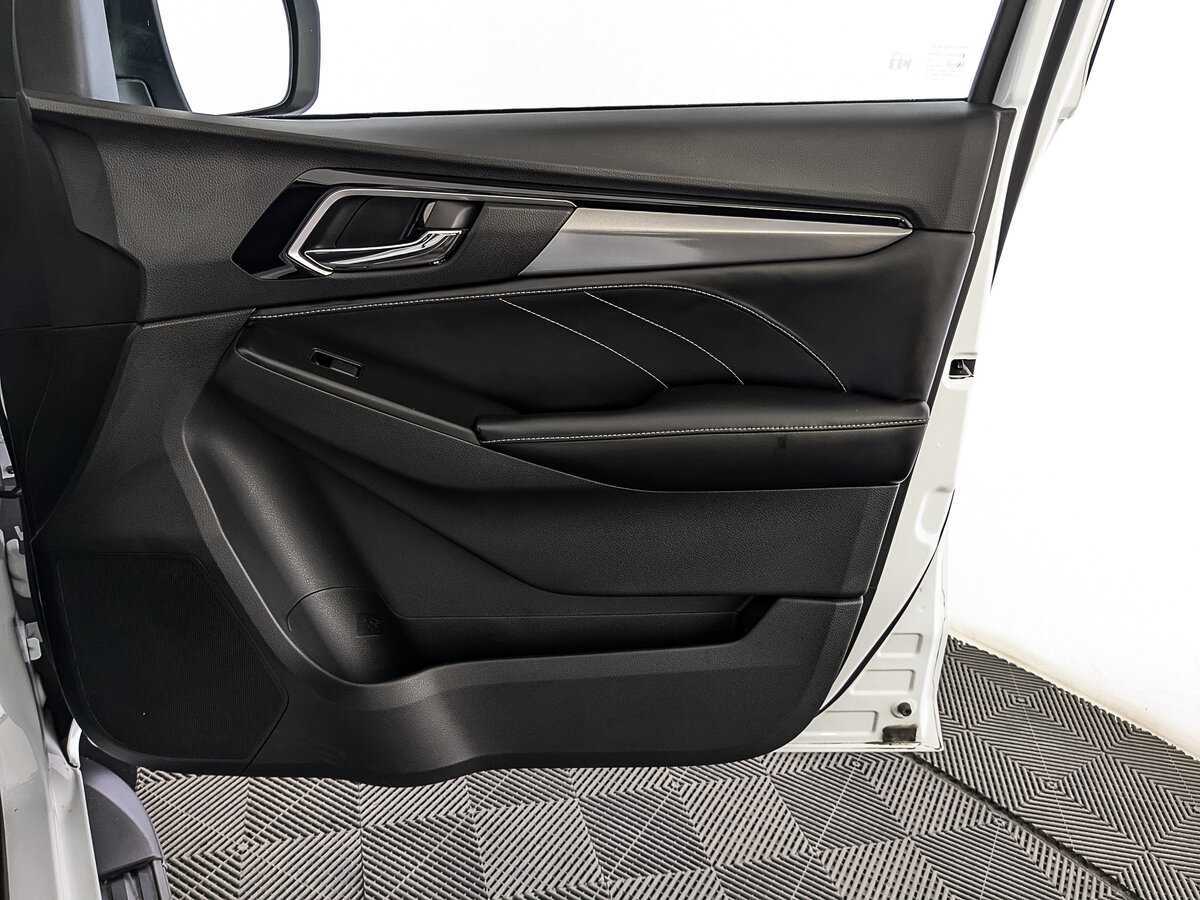 Isuzu MU-X с пробегом — 2021 год. Фото: #24