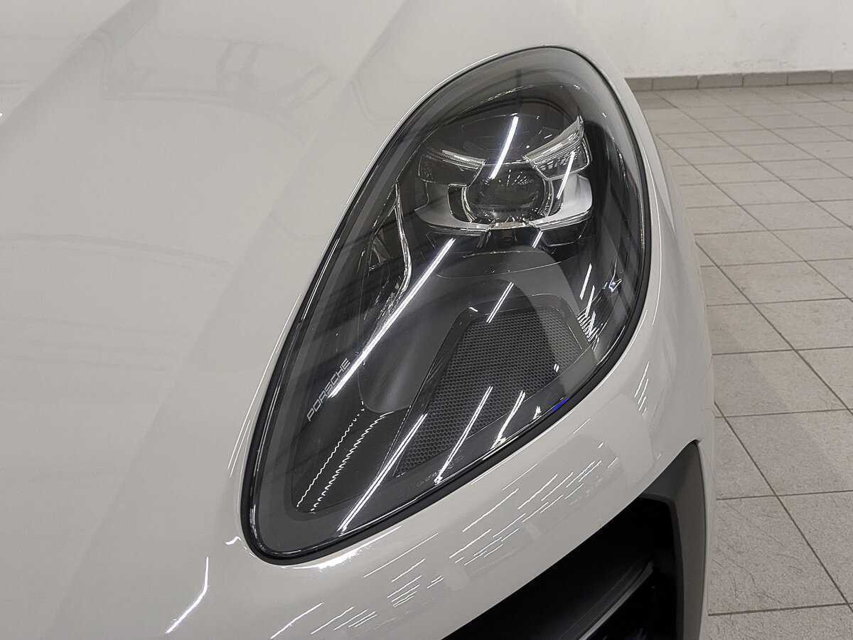 Porsche Macan с пробегом — 2021 год. Фото: #10