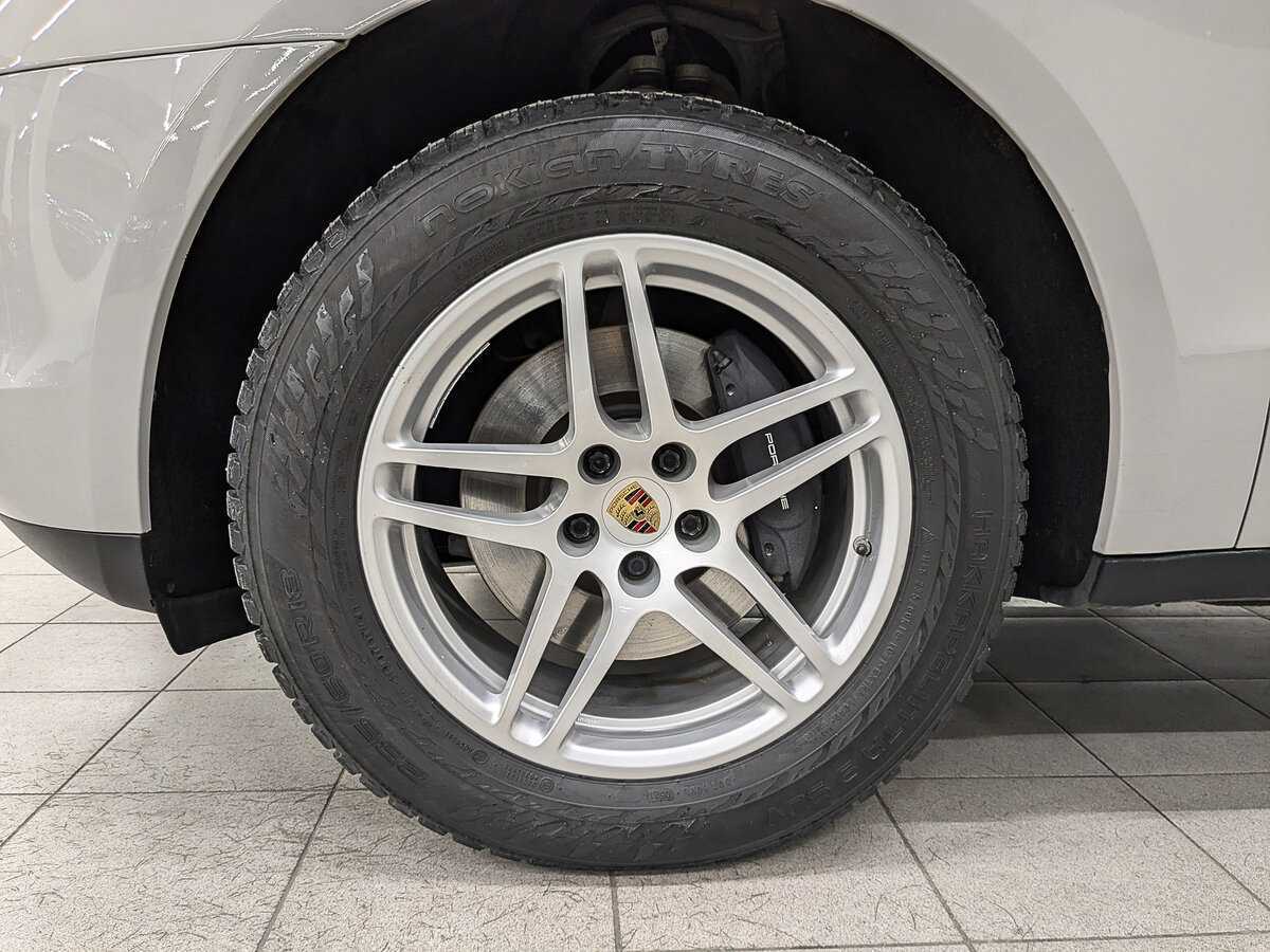 Porsche Macan с пробегом — 2021 год. Фото: #11