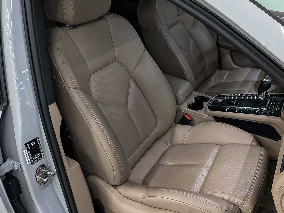 Porsche Macan с пробегом — 2021 год. Фото: #23