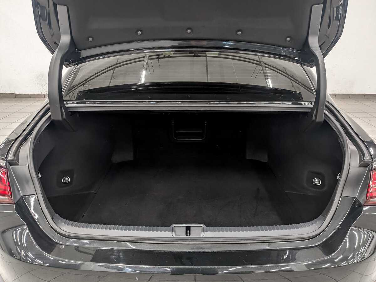 Lexus ES с пробегом — 2021 год. Фото: #9