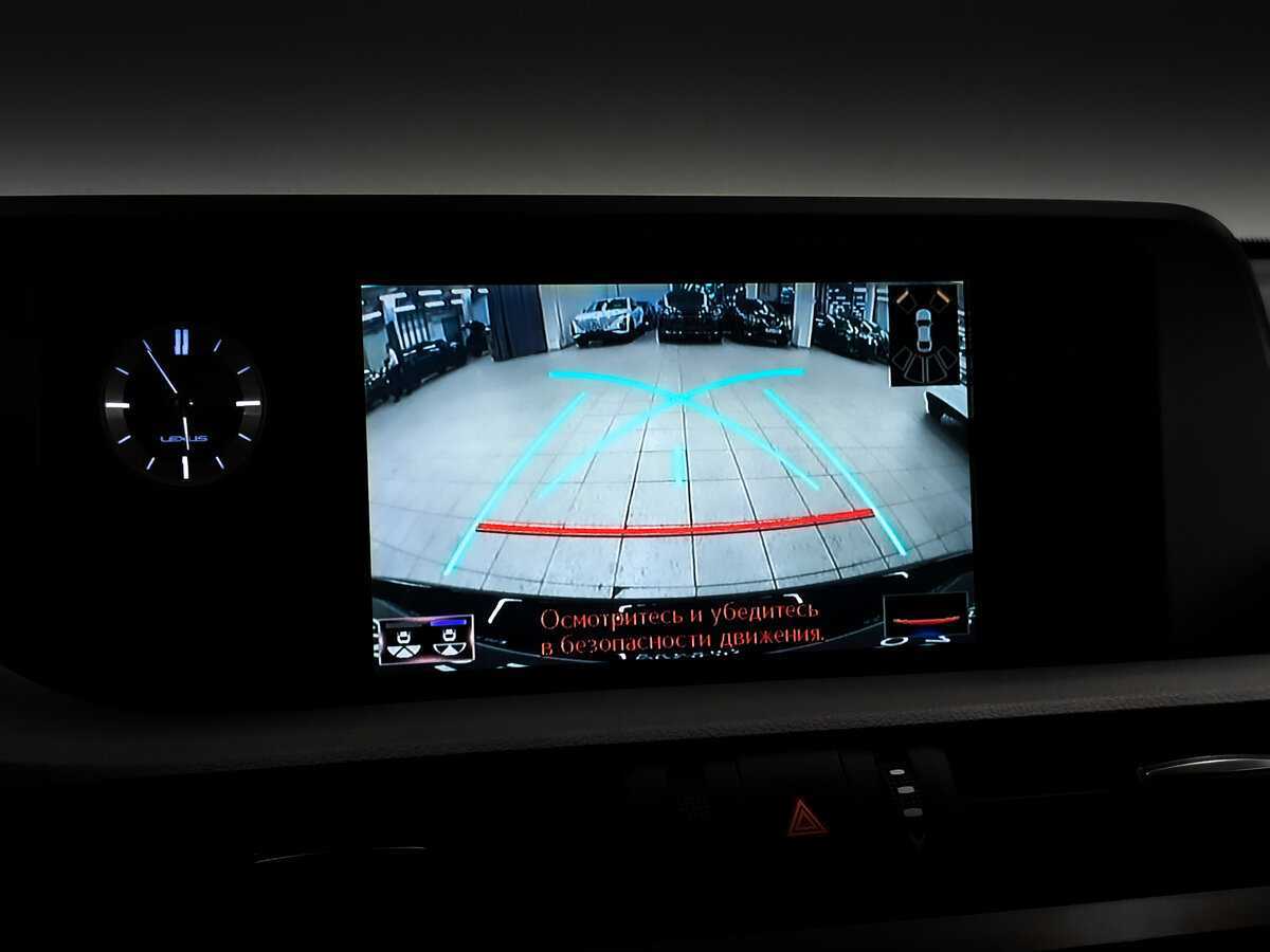 Lexus ES с пробегом — 2021 год. Фото: #26