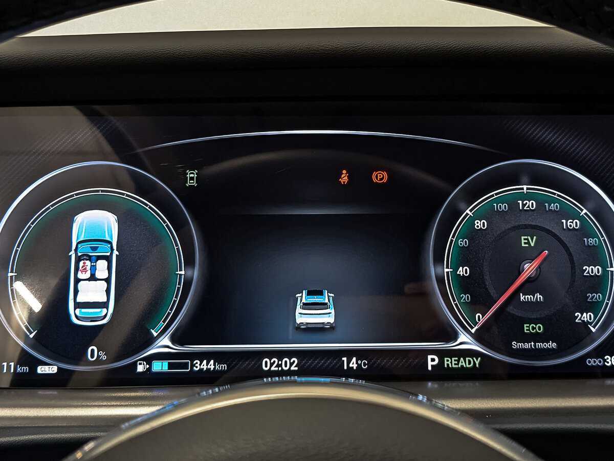 Voyah Free с пробегом — 2023 год. Фото: #14