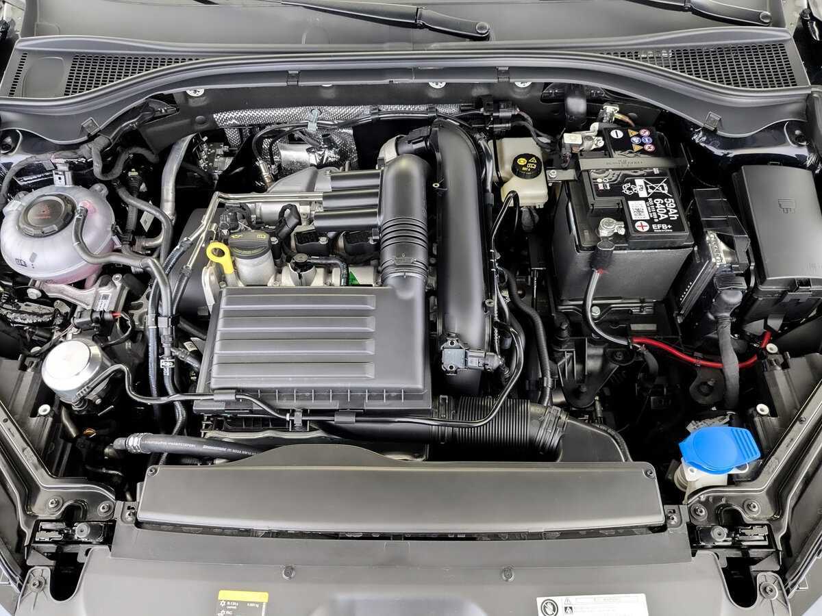 Skoda Superb с пробегом — 2024 год. Фото: #7