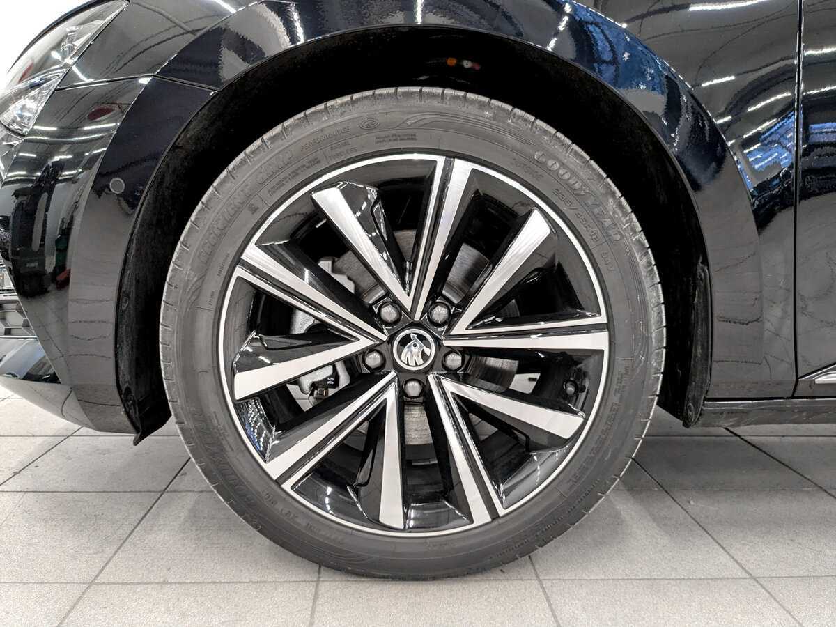 Skoda Superb с пробегом — 2024 год. Фото: #16