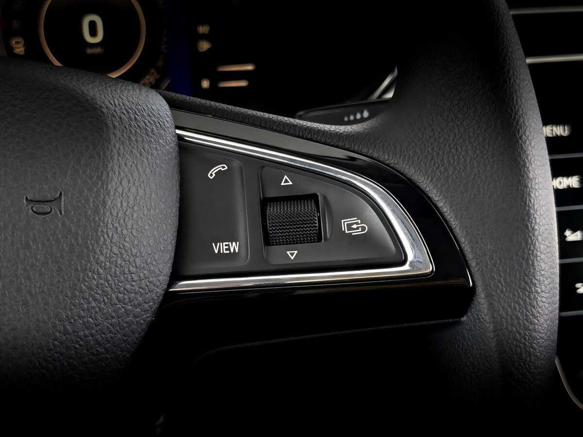 Skoda Superb с пробегом — 2024 год. Фото: #29