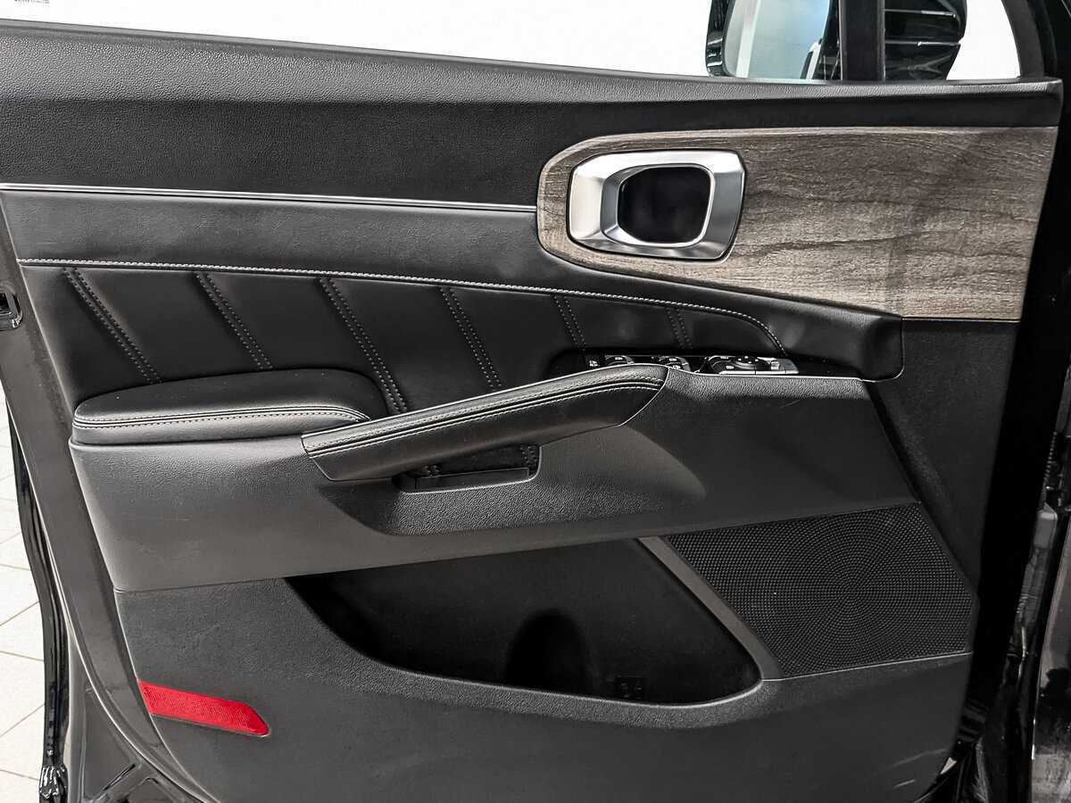 Kia Sorento с пробегом — 2021 год. Фото: #18