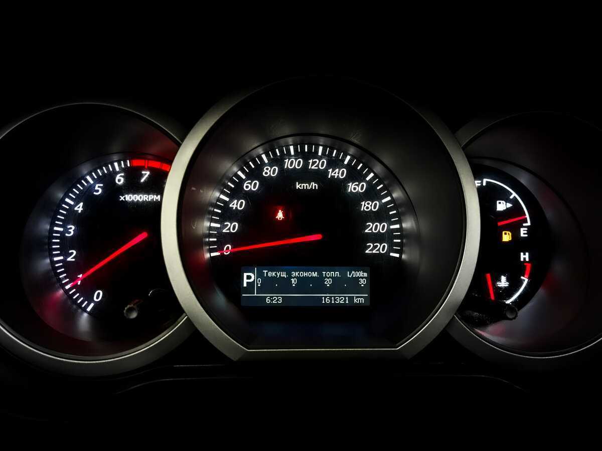 Suzuki Grand Vitara с пробегом — 2012 год. Фото: #12