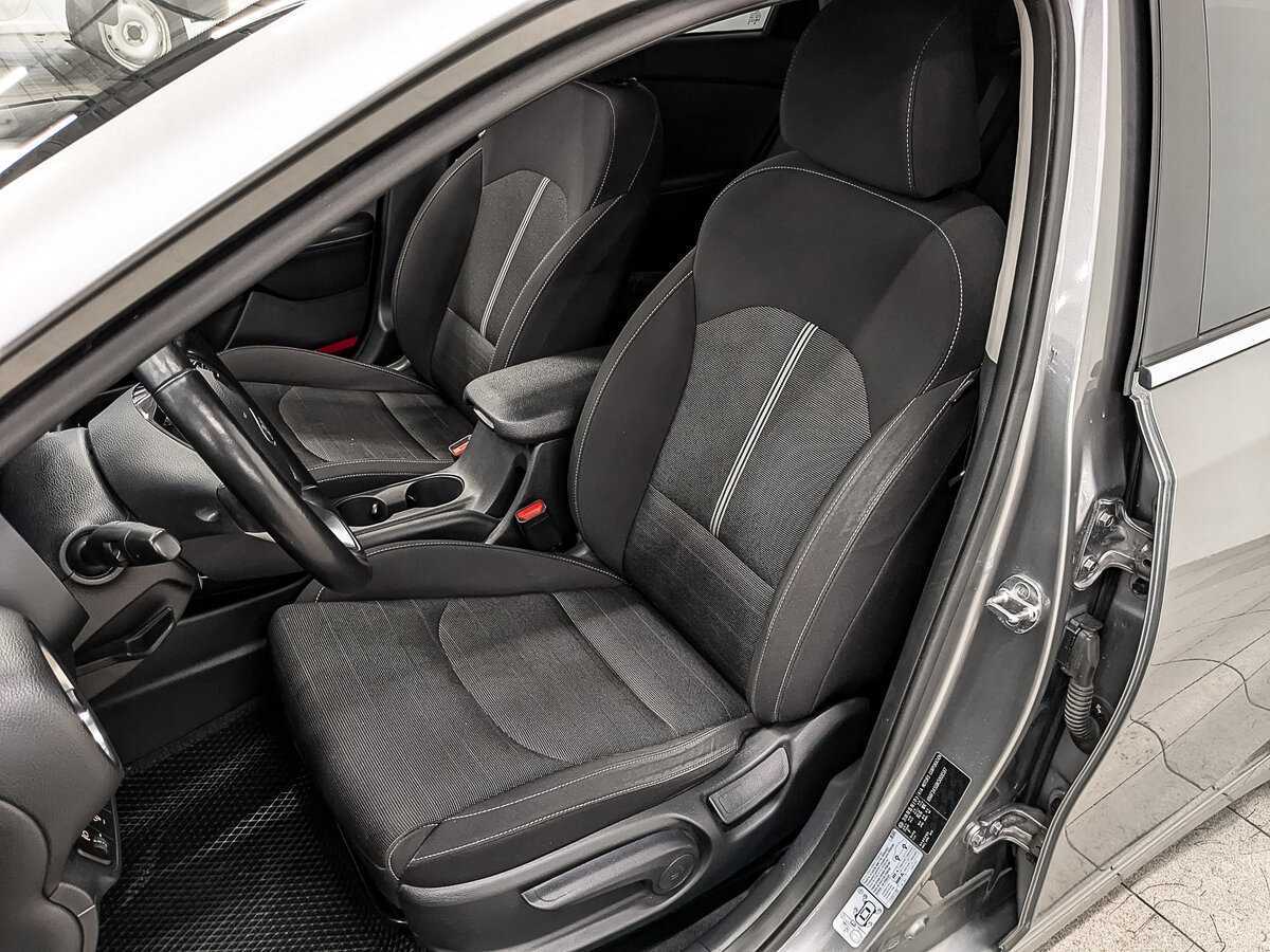 Kia Cerato с пробегом — 2018 год. Фото: #19
