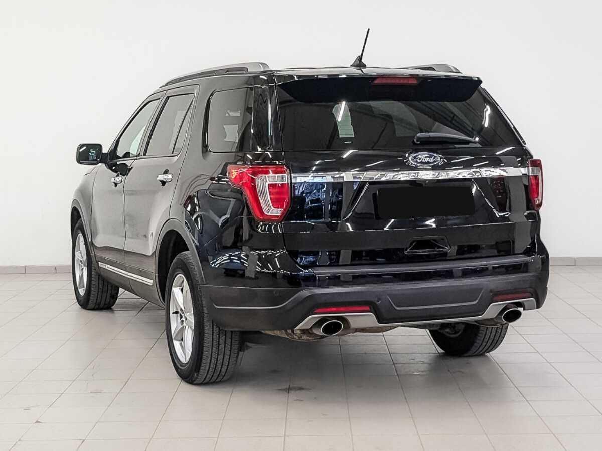 Ford Explorer с пробегом — 2019 год. Фото: #6
