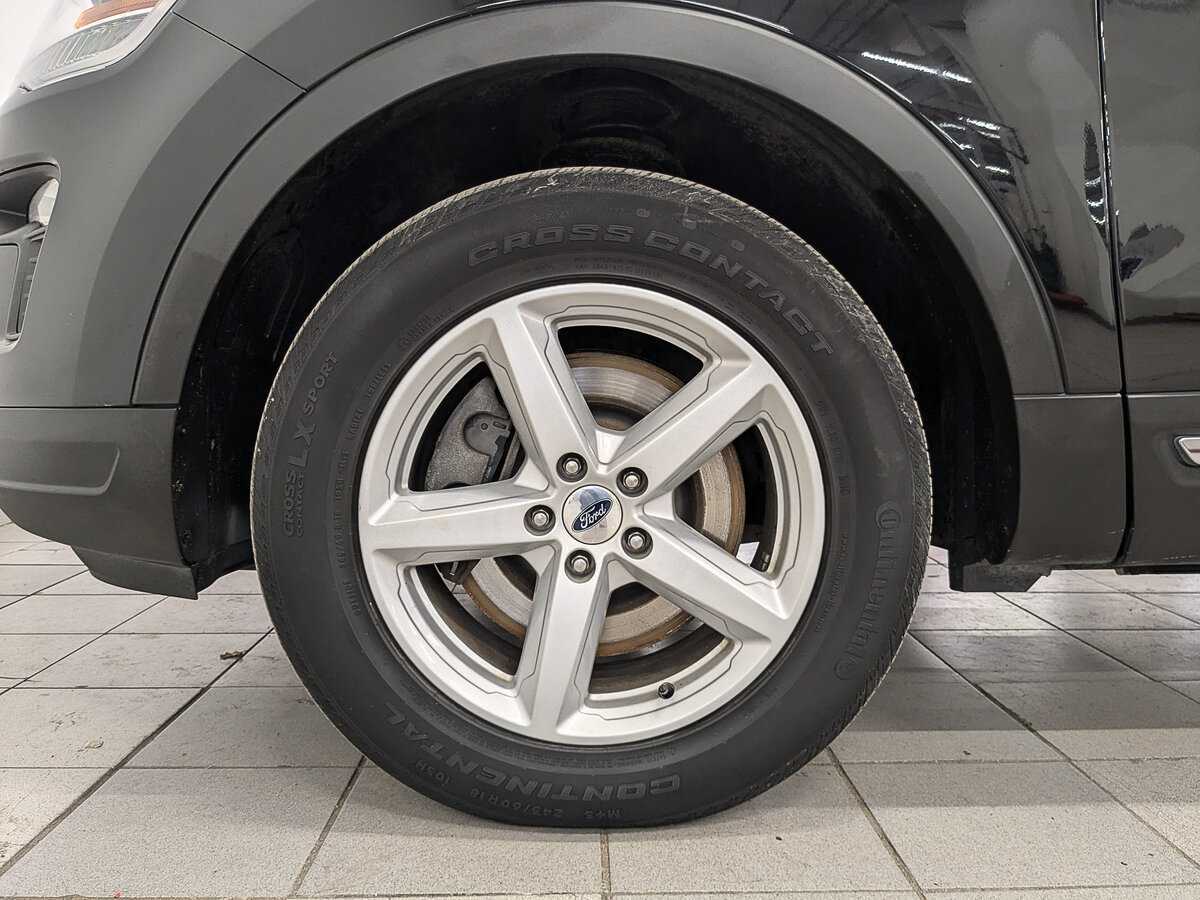 Ford Explorer с пробегом — 2019 год. Фото: #11