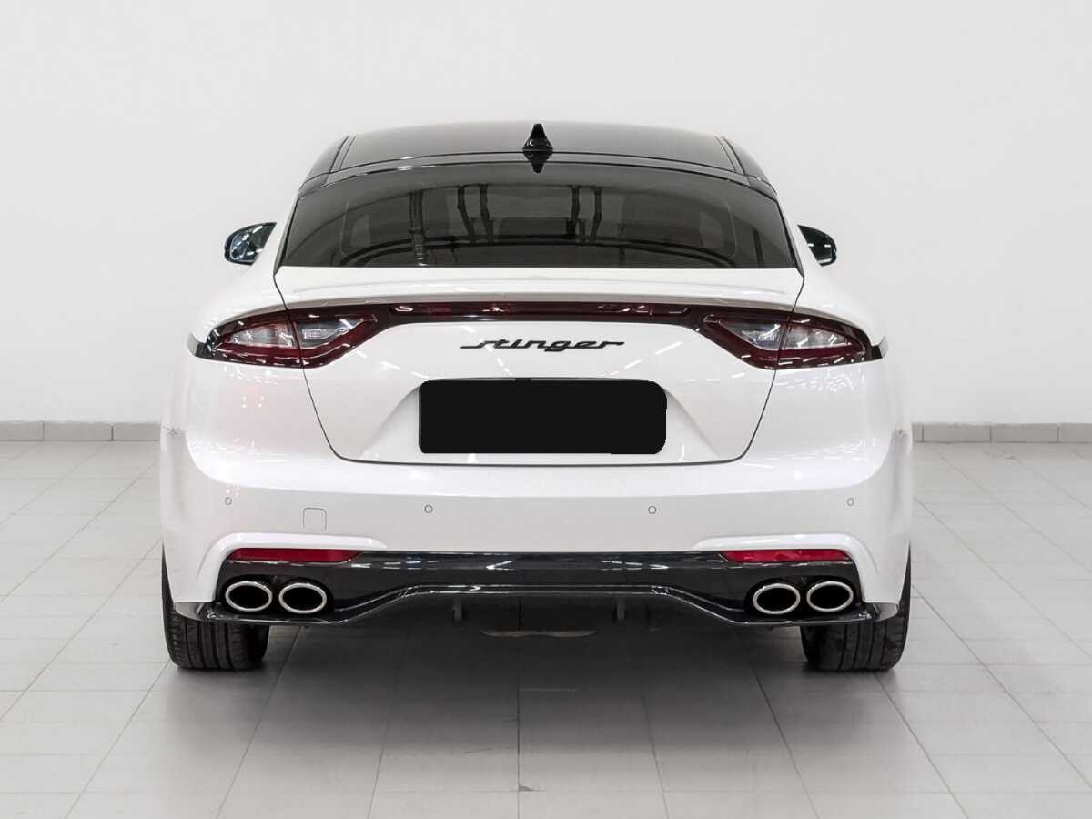 Kia Stinger с пробегом — 2019 год. Фото: #5
