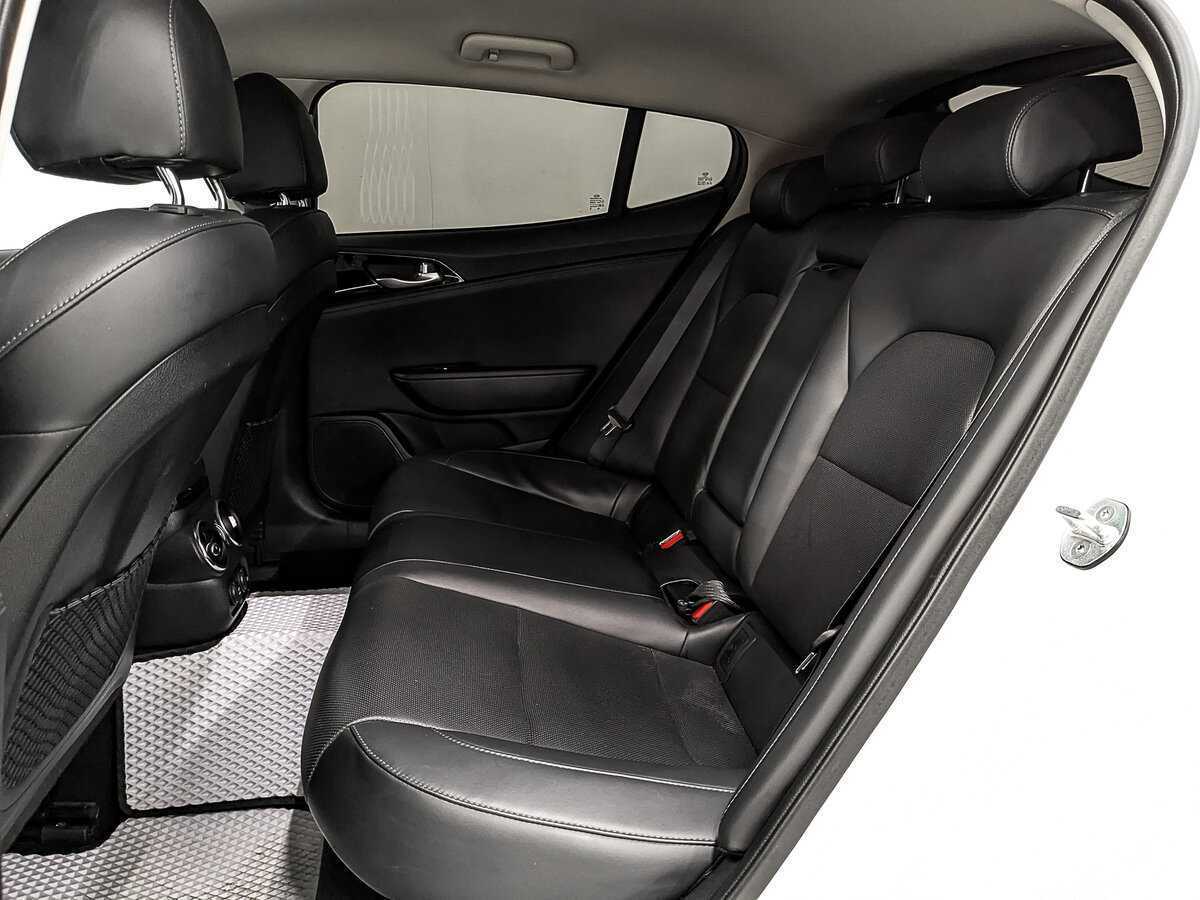 Kia Stinger с пробегом — 2019 год. Фото: #15