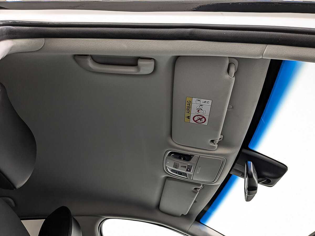 Kia Stinger с пробегом — 2019 год. Фото: #20