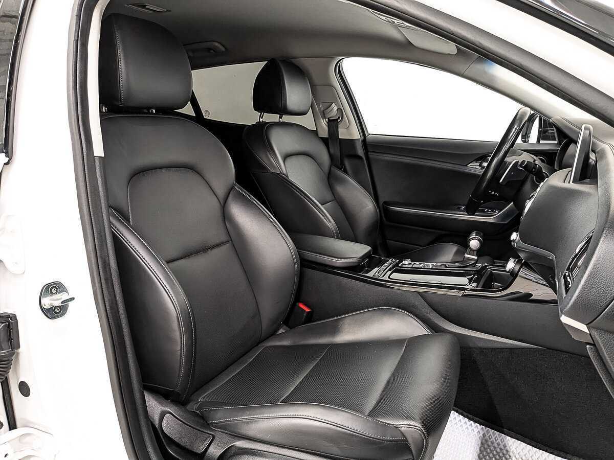 Kia Stinger с пробегом — 2019 год. Фото: #21