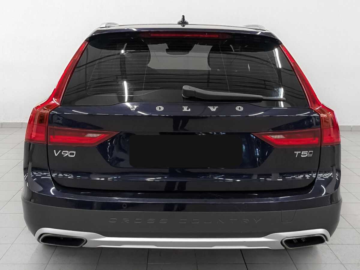 Volvo V90 Cross Country с пробегом — 2017 год. Фото: #5