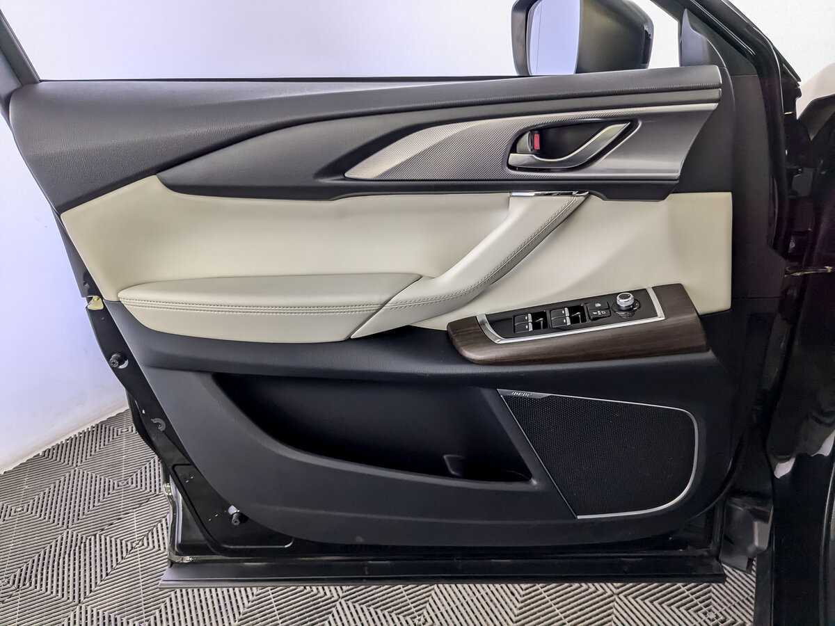 Mazda CX-9 с пробегом — 2021 год. Фото: #18