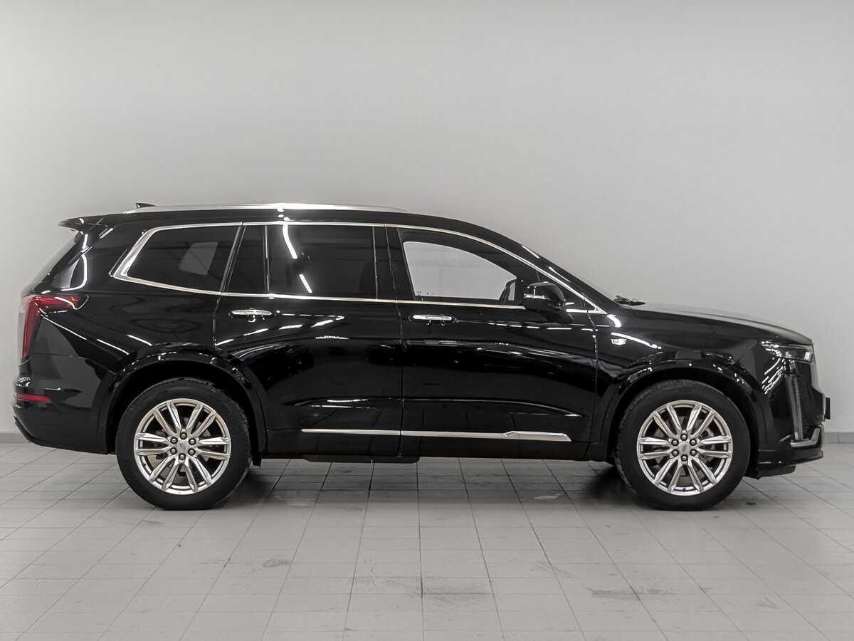 Cadillac XT6 с пробегом — 2023 год. Фото: #3