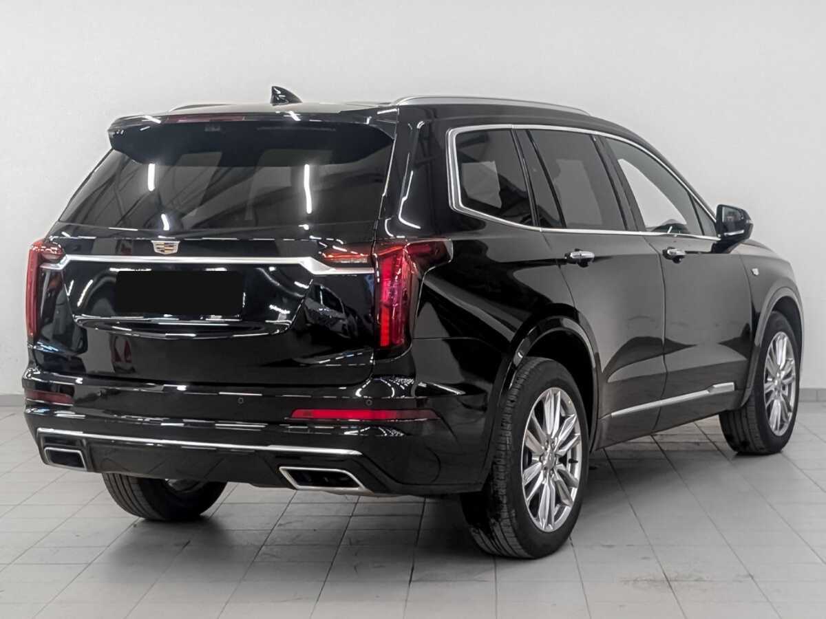 Cadillac XT6 с пробегом — 2023 год. Фото: #6