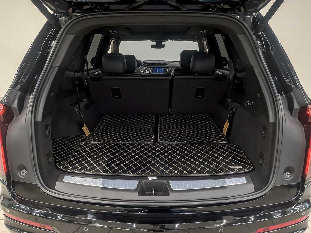 Cadillac XT6 с пробегом — 2023 год. Фото: #9