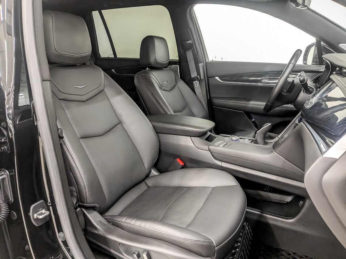 Cadillac XT6 с пробегом — 2023 год. Фото: #23