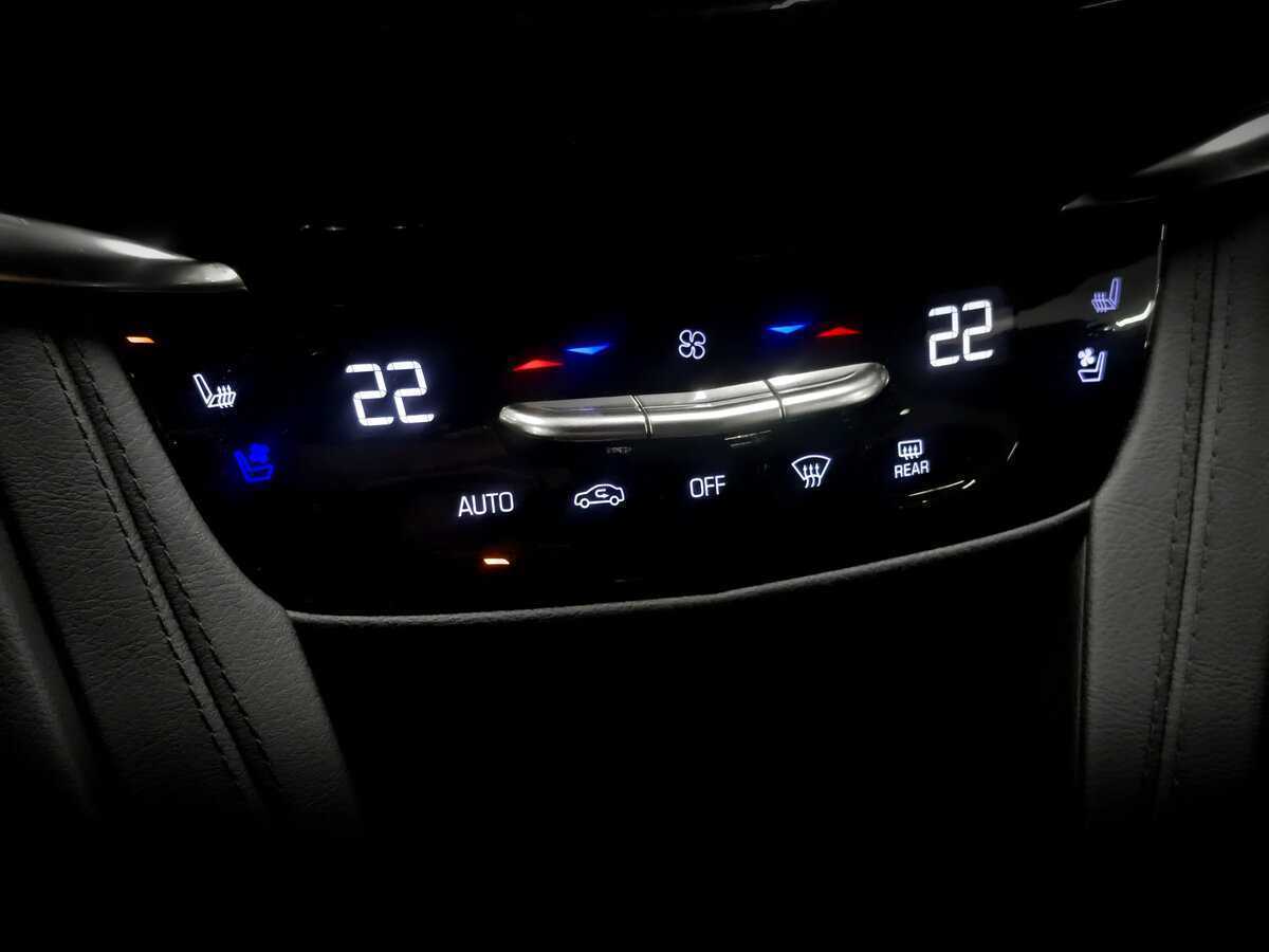 Cadillac XT6 с пробегом — 2023 год. Фото: #25