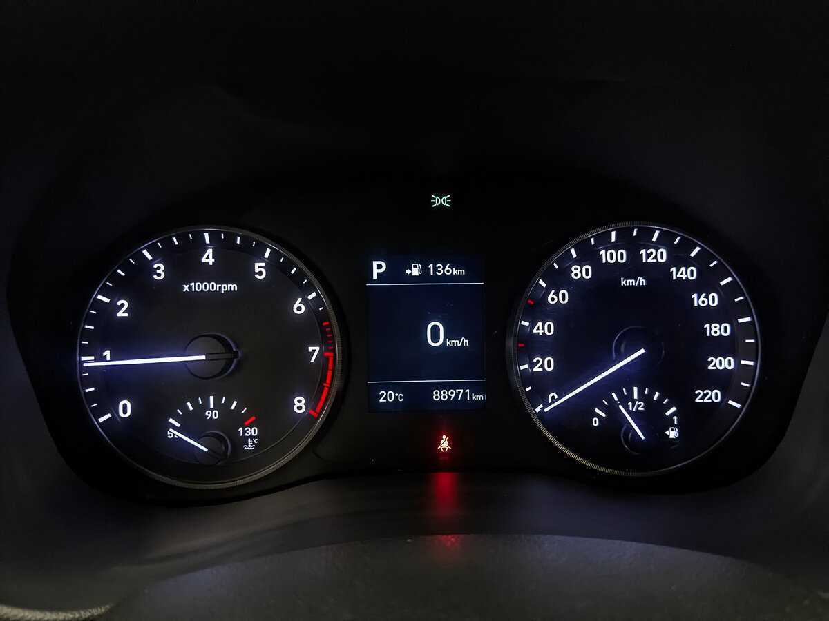 Hyundai Solaris с пробегом — 2017 год. Фото: #15