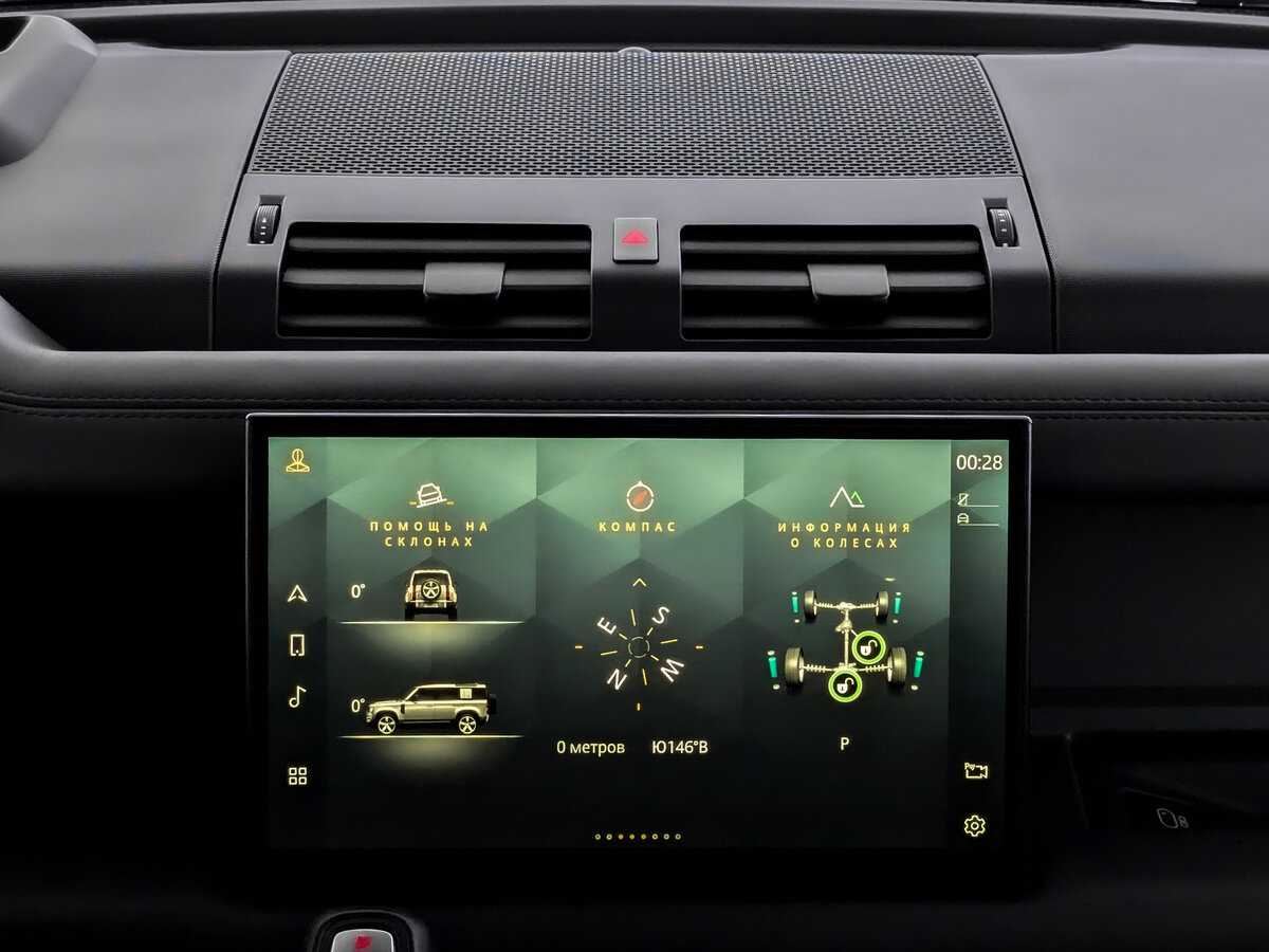 Land Rover Defender с пробегом — 2021 год. Фото: #14