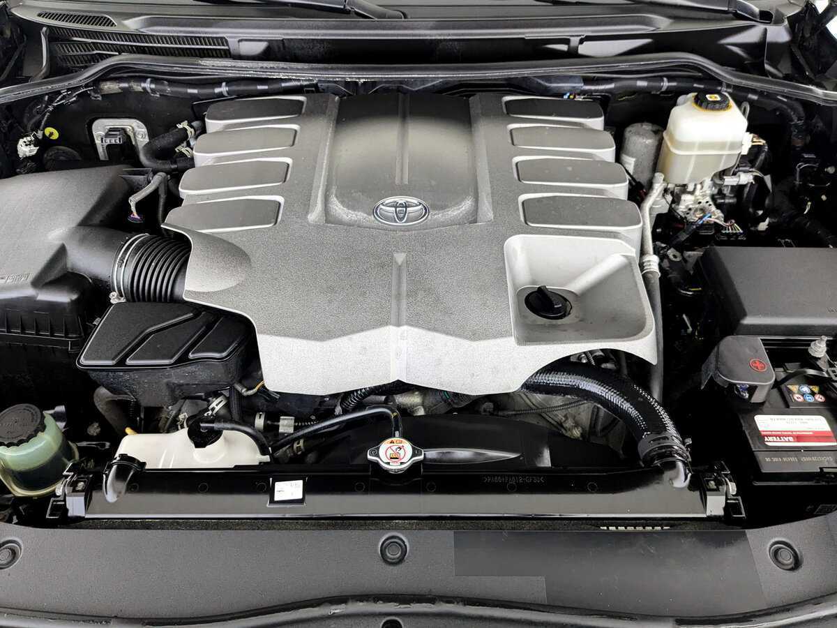 Toyota Land Cruiser с пробегом — 2020 год. Фото: #8