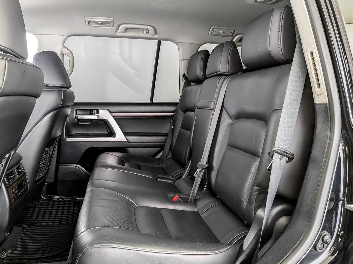 Toyota Land Cruiser с пробегом — 2020 год. Фото: #11
