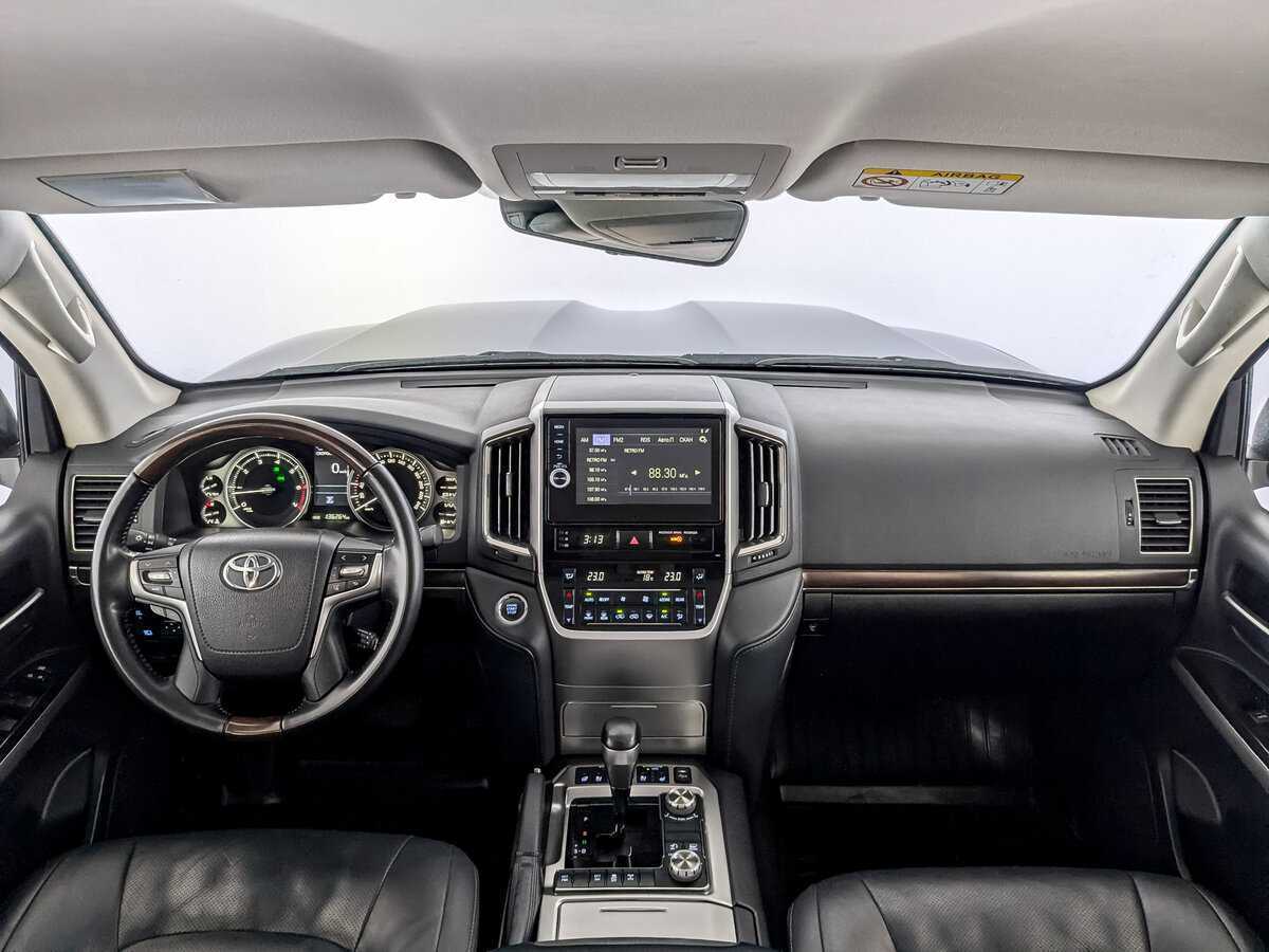 Toyota Land Cruiser с пробегом — 2020 год. Фото: #13