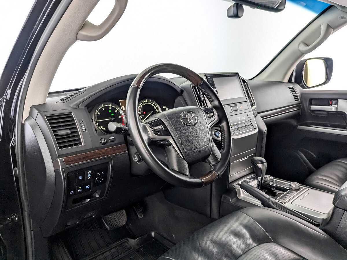 Toyota Land Cruiser с пробегом — 2020 год. Фото: #15
