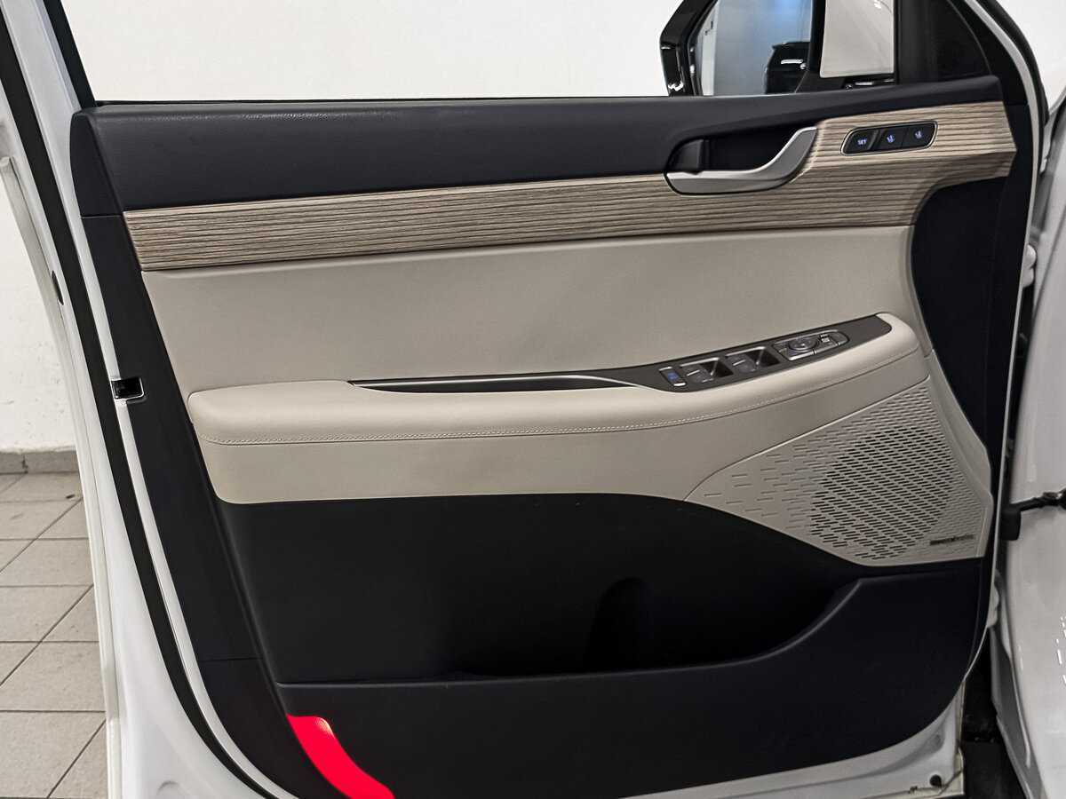 Hyundai Palisade с пробегом — 2022 год. Фото: #18