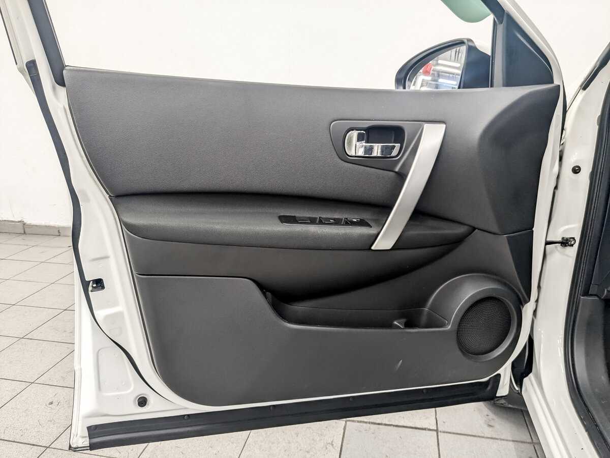 Nissan Qashqai с пробегом — 2011 год. Фото: #18