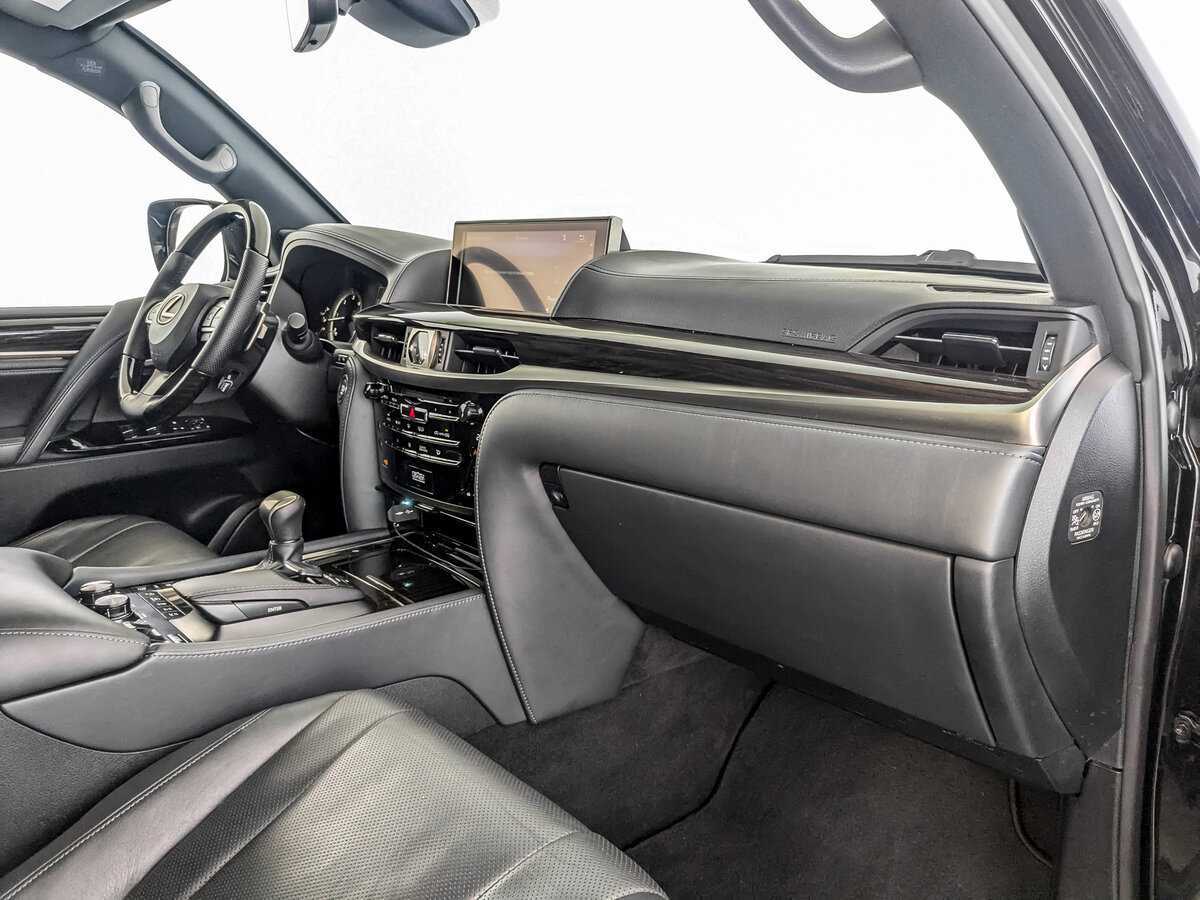 Lexus LX с пробегом — 2020 год. Фото: #10