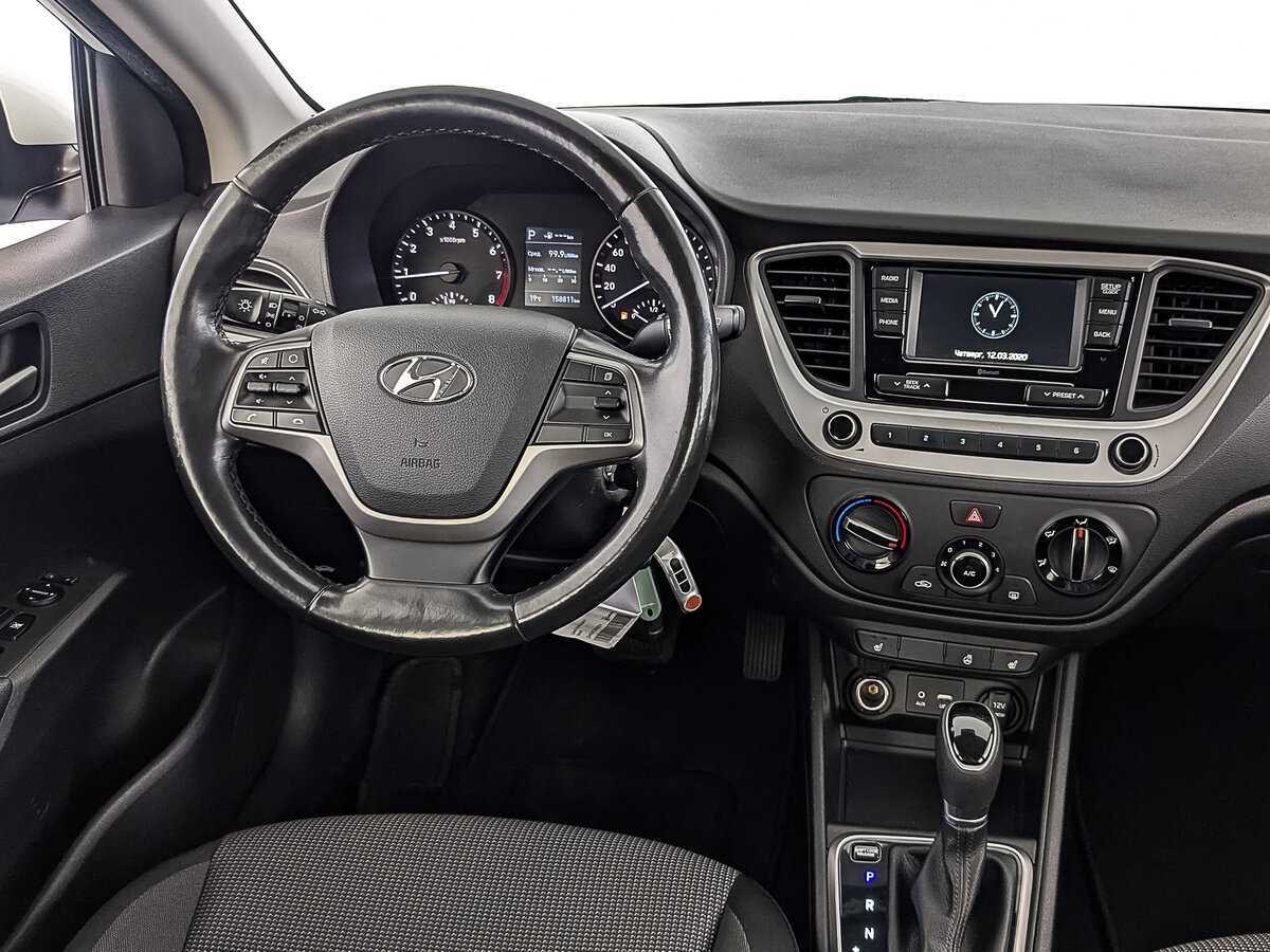 Hyundai Solaris с пробегом — 2017 год. Фото: #20