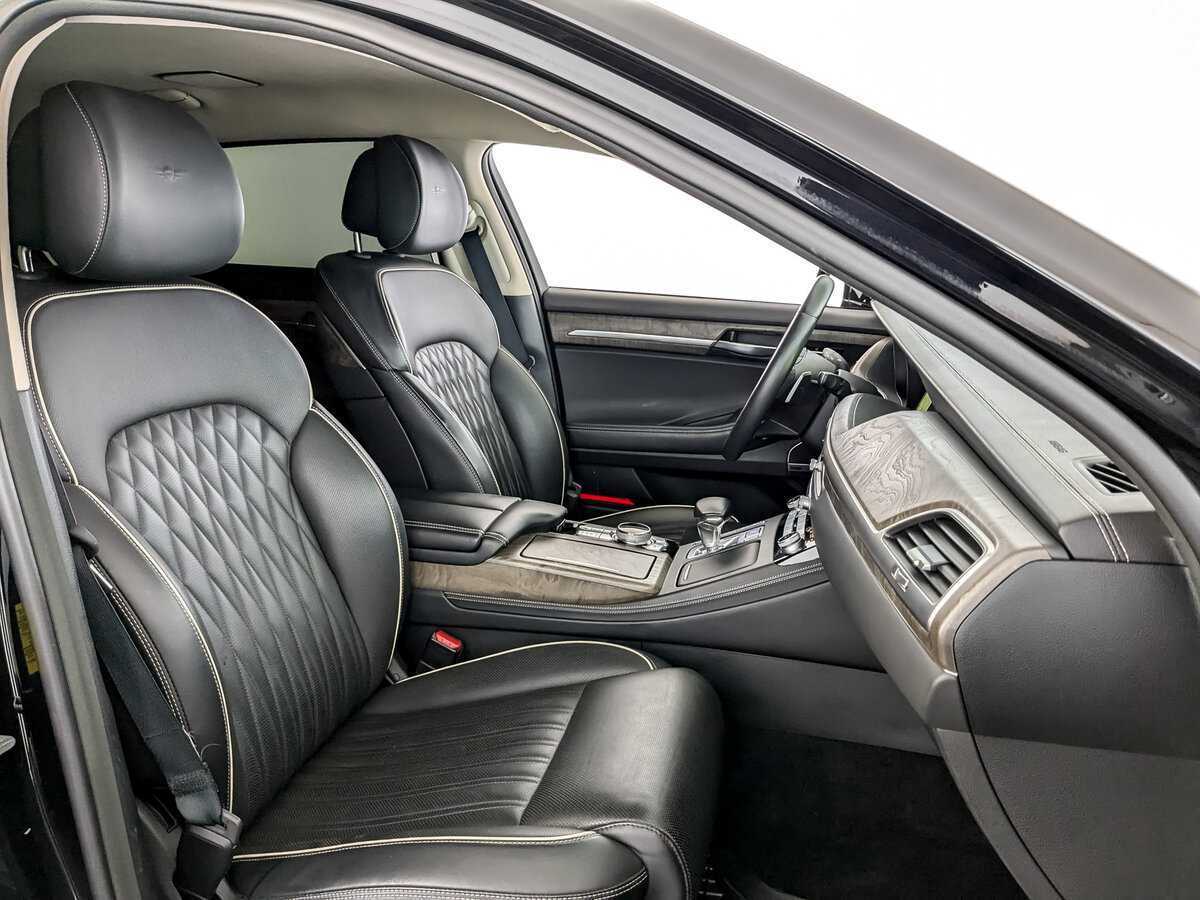 Genesis G90 с пробегом — 2020 год. Фото: #24