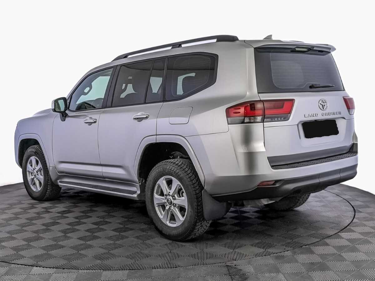 Toyota Land Cruiser с пробегом — 2022 год. Фото: #6