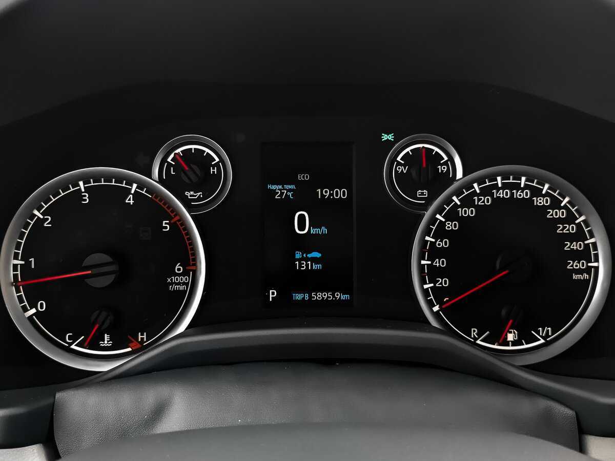 Toyota Land Cruiser с пробегом — 2022 год. Фото: #12