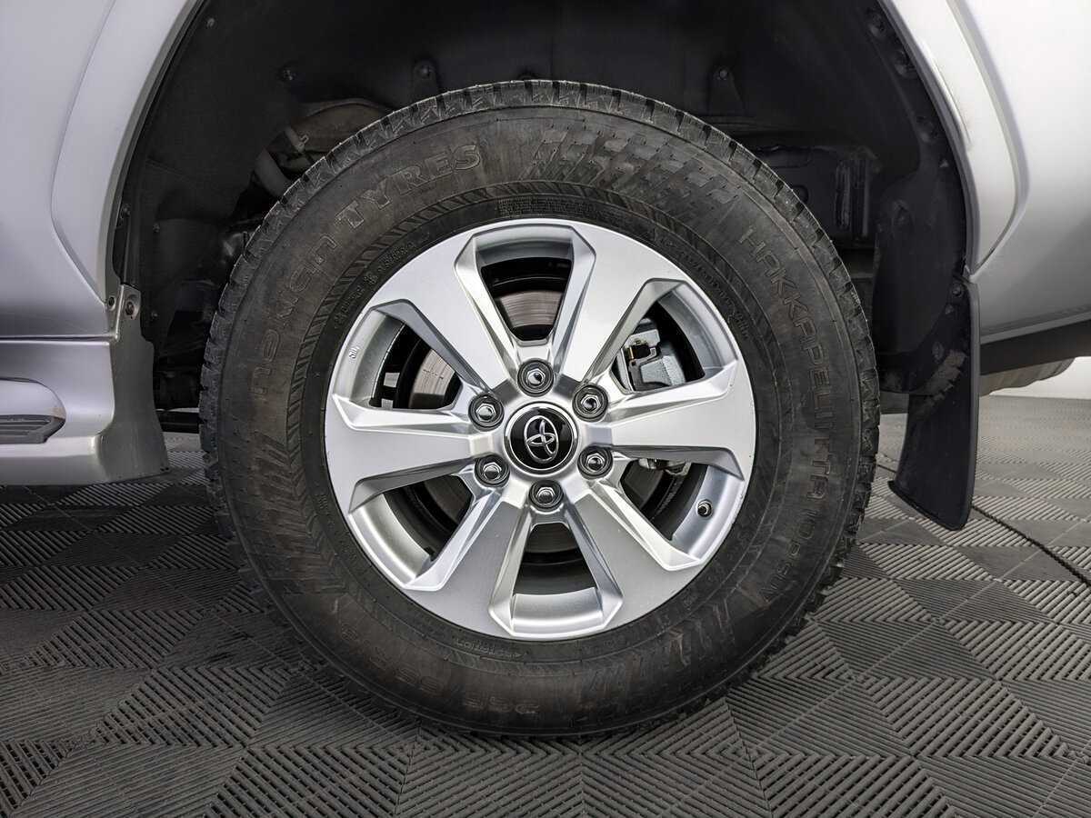 Toyota Land Cruiser с пробегом — 2022 год. Фото: #17