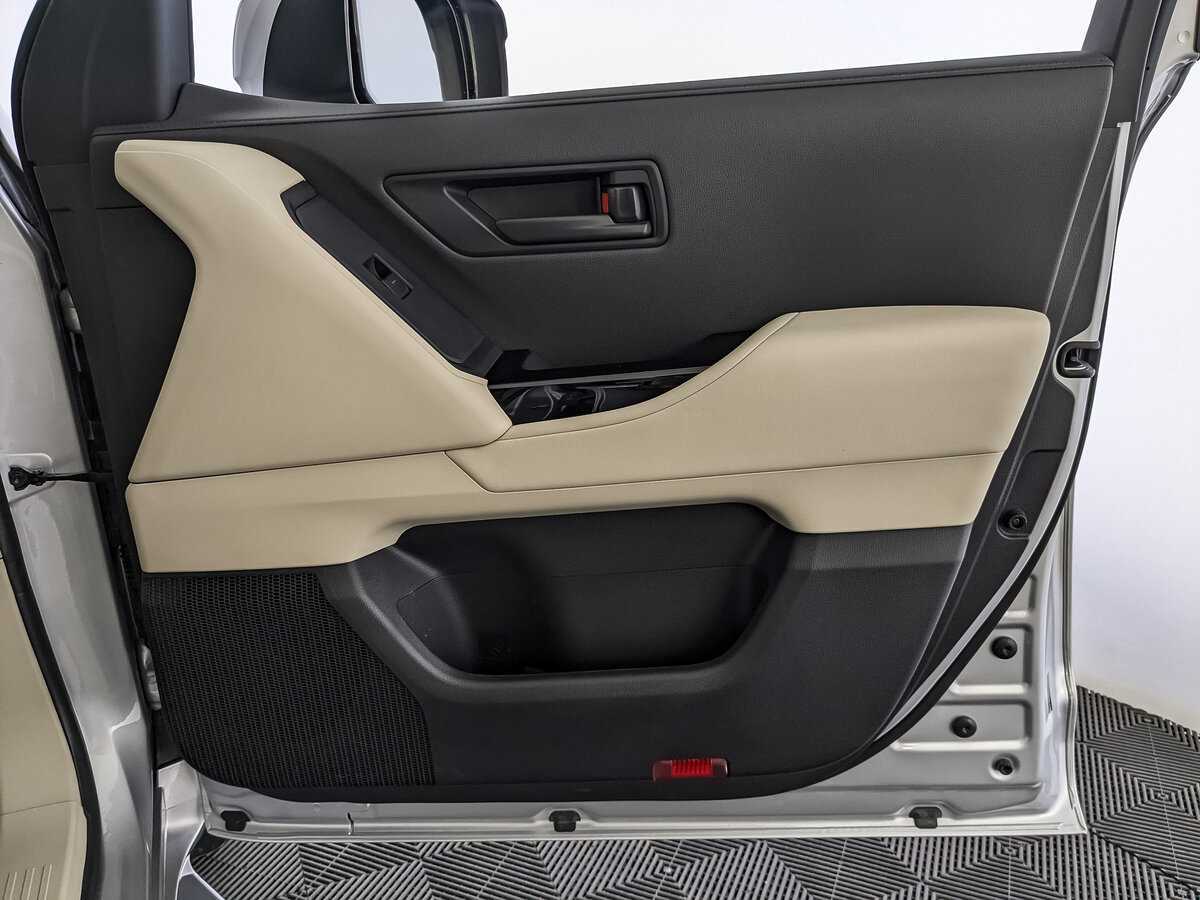 Toyota Land Cruiser с пробегом — 2022 год. Фото: #24