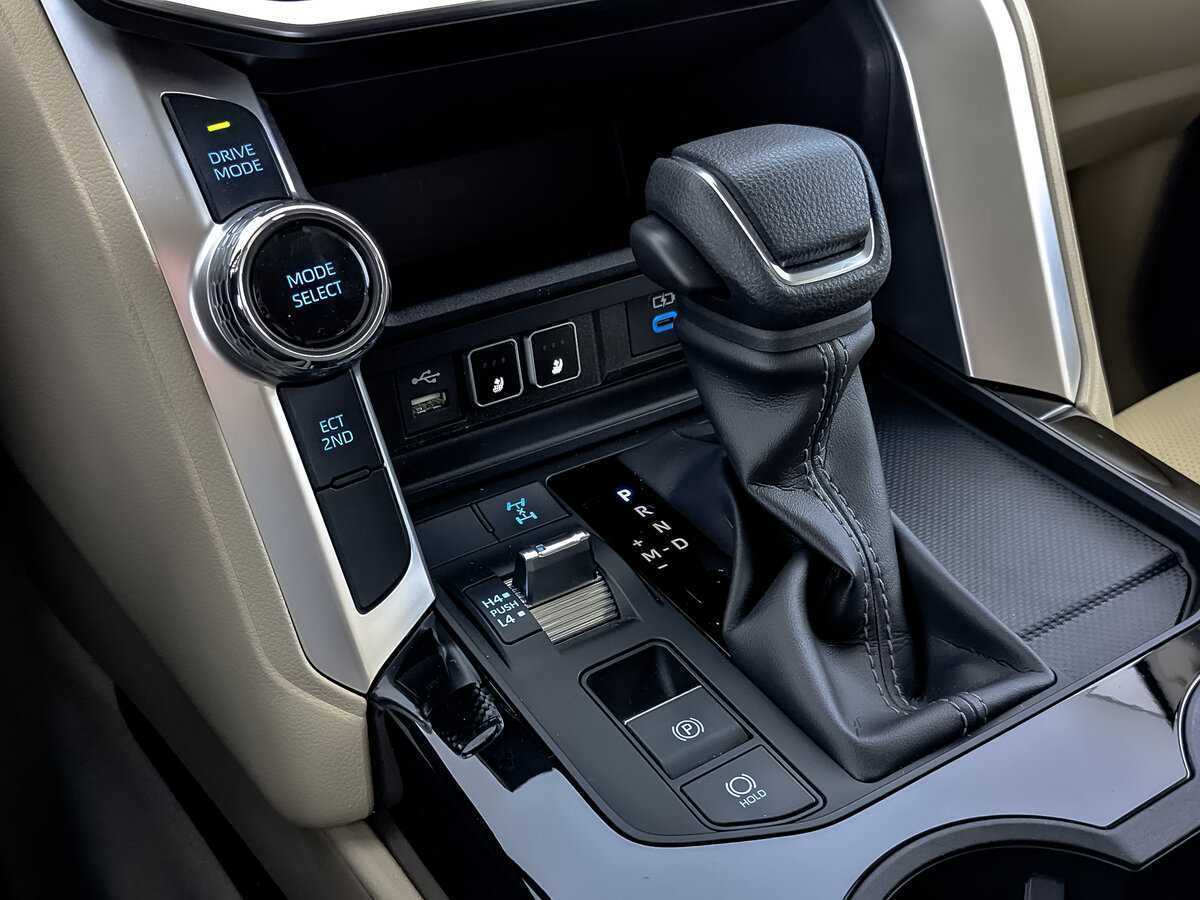 Toyota Land Cruiser с пробегом — 2022 год. Фото: #26